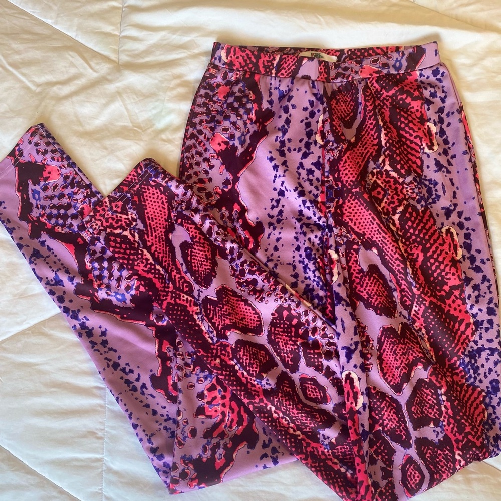 Snakeprint Joggers